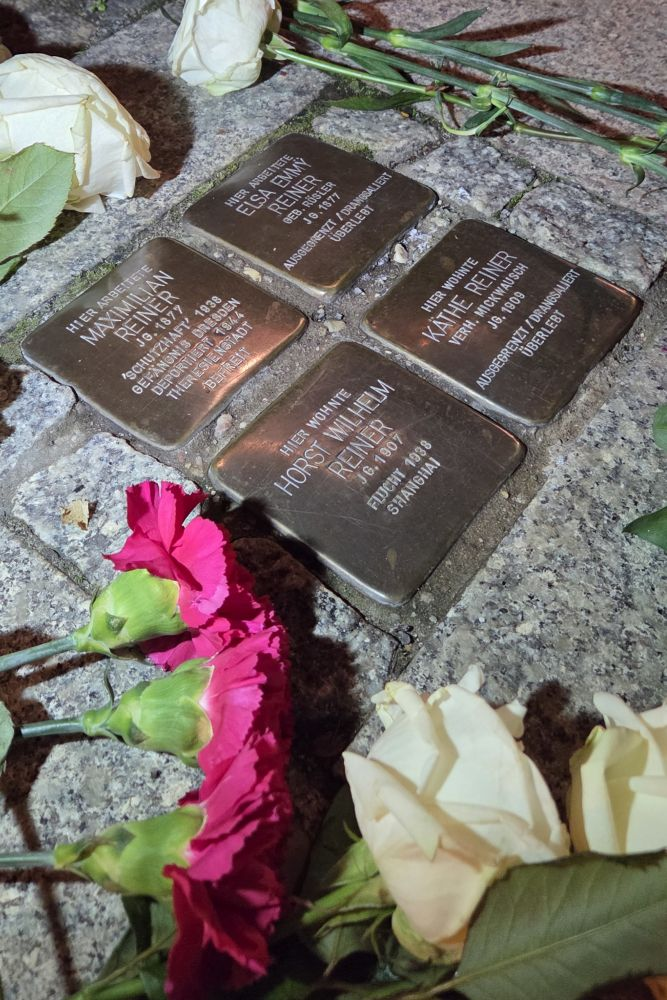 Stolpersteine Familie Reiner